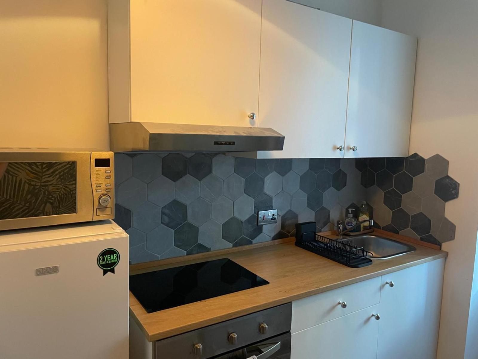 The Wee Studio Flat Paisley Eksteriør bilde